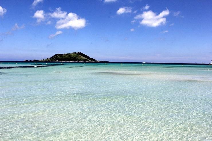 우리나라 물맑은 해수욕장 끝판왕 투탑! | 인스티즈