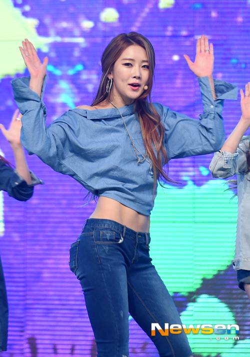 호불호 갈리는 여자 패션 스타일 | 인스티즈