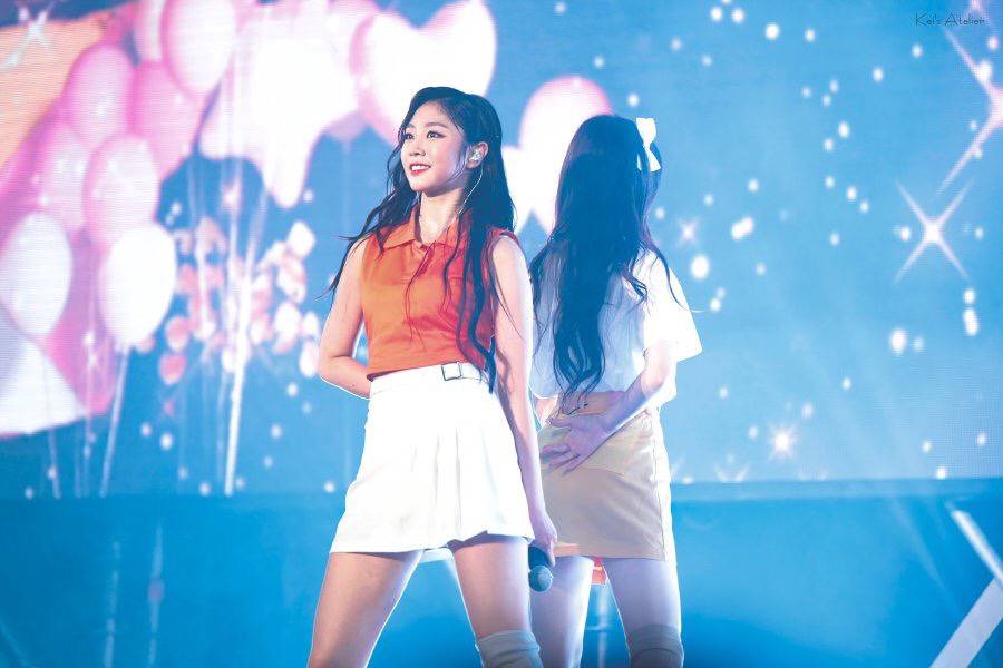 [러블리즈] 하루하루 힘겹게 느껴져서 지수 | 인스티즈