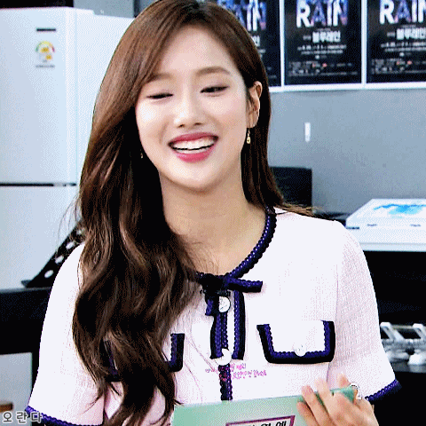 180710 본격연예한밤 에이프릴 이나은.gif | 인스티즈