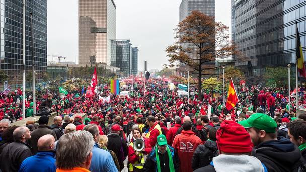 벨기에 국민들 시위하는 모습.jpg | 인스티즈