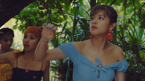 트와이스 신곡 DTNA 뮤직비디오 정연.gif | 인스티즈