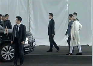 문재인 대통령 만난 이재용.gif | 인스티즈