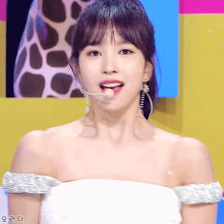 180715 인기가요 트와이스 미나 ㄷㄷ.gif | 인스티즈