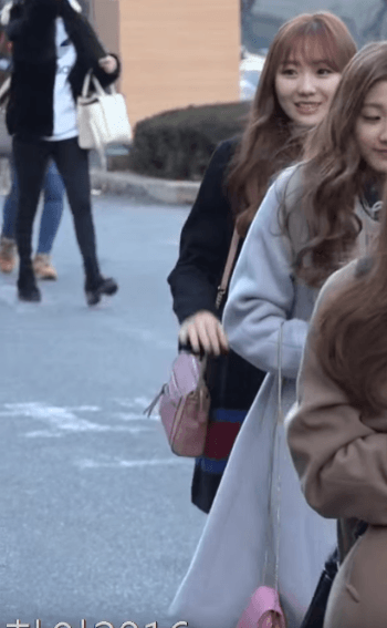 왠지 당하고만 사는 듯한 걸그룹 멤버 | 인스티즈