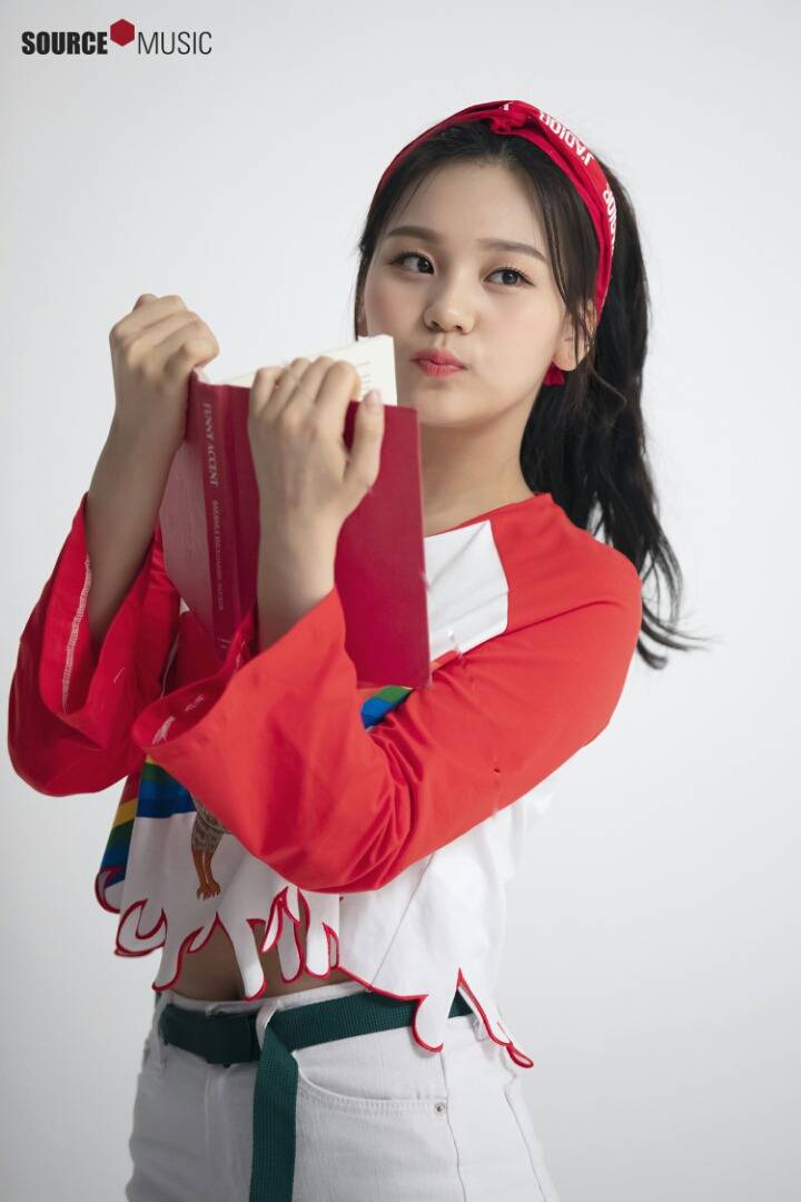 여자친구 여름여름해 자켓사진 촬영 비하인드컷.jpg | 인스티즈