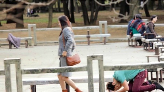 일본서 외국인이 닥치는대로 프로포즈를 했더니 받아줌 | 인스티즈