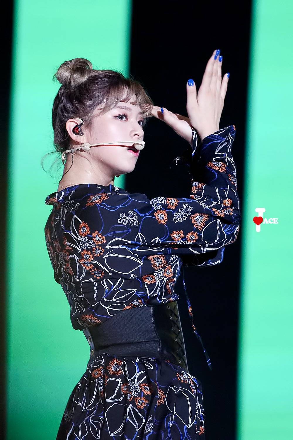 뿌까머리한 트와이스 정연이.jpg | 인스티즈