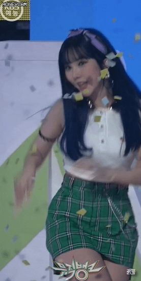 여자친구 - 여름여름해 뮤직뱅크 직캠.gif | 인스티즈