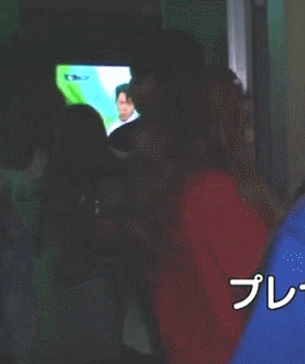 리더 언니 놀아주는 막내.gif | 인스티즈