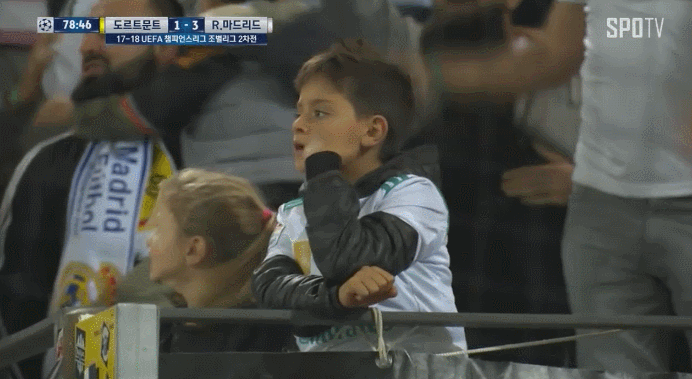 호우 따라하는 꼬마아이.gif | 인스티즈