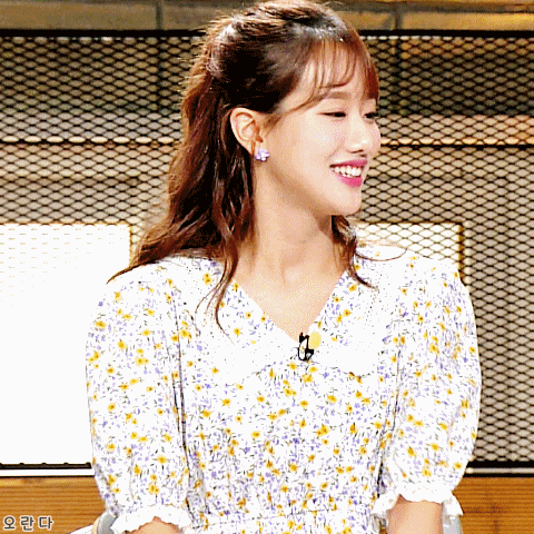 180710 본격연예한밤 에이프릴 이나은.gif | 인스티즈