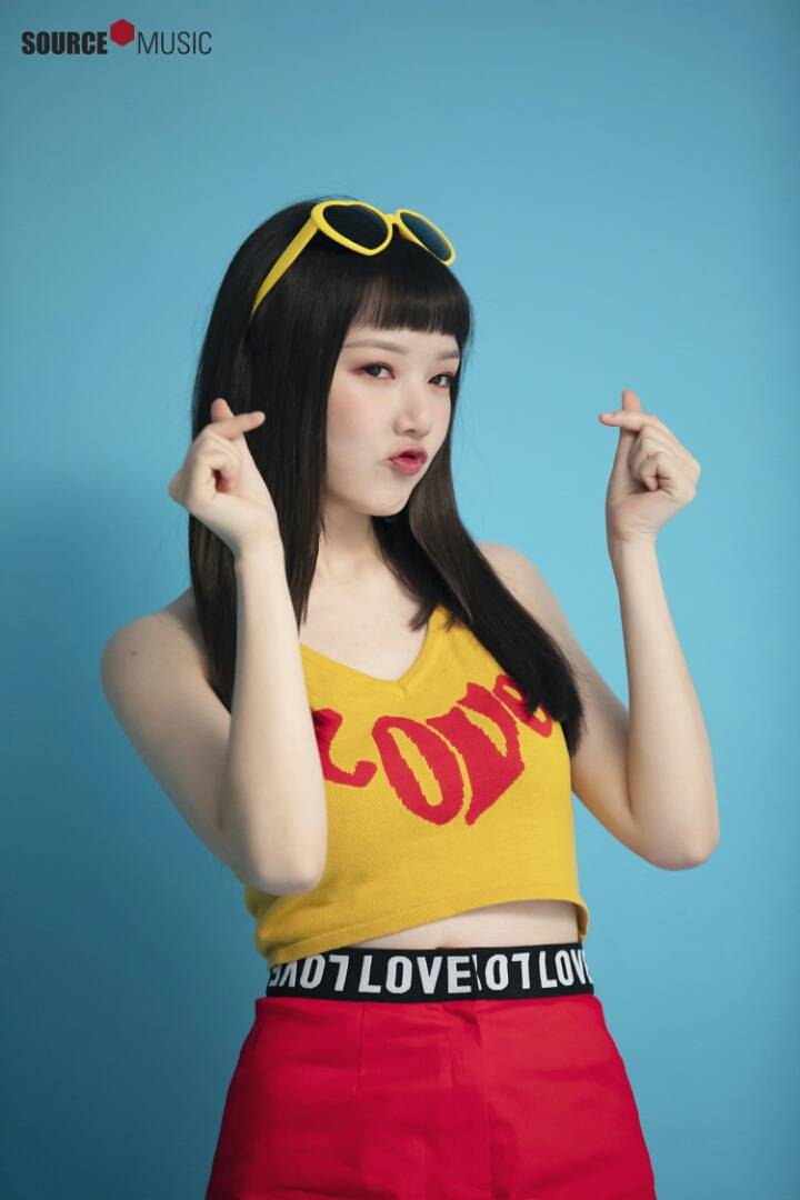 여자친구 여름여름해 자켓사진 촬영 비하인드컷.jpg | 인스티즈