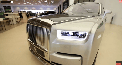 지리는 롤스로이스 초근접 샷 gif | 인스티즈