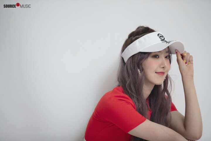 여자친구 여름여름해 자켓사진 촬영 비하인드컷.jpg | 인스티즈