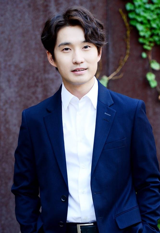 주관적 포텐에 비해 의외로 크게 못 뜬 것 같은 남자 배우 10인.jpg | 인스티즈