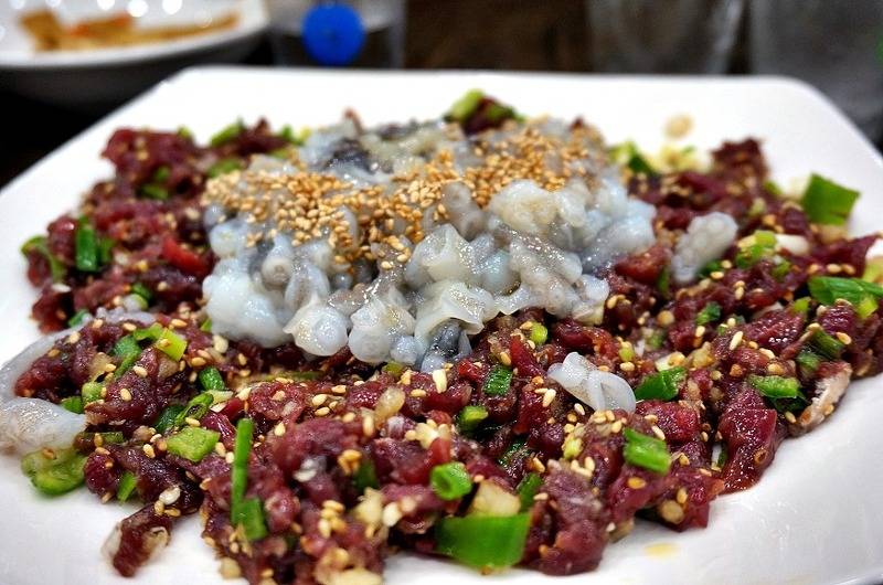 [낙지육회탕탕이] 솔직히 호불호 갈려도 이상하지 않는 낙지육회탕탕이 | 인스티즈