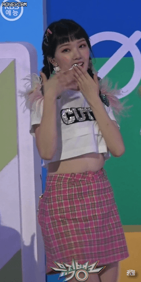 여자친구 - 여름여름해 뮤직뱅크 직캠.gif | 인스티즈