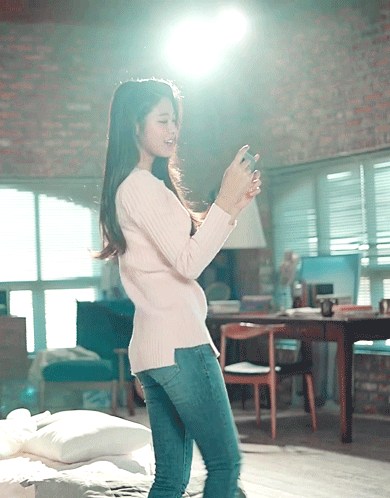 꿀렁거리는 설현.gif | 인스티즈