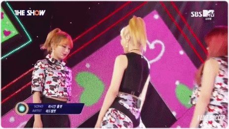 [움짤] 160920 레드벨벳 - 슬기에게 빵터진 조이.gif | 인스티즈