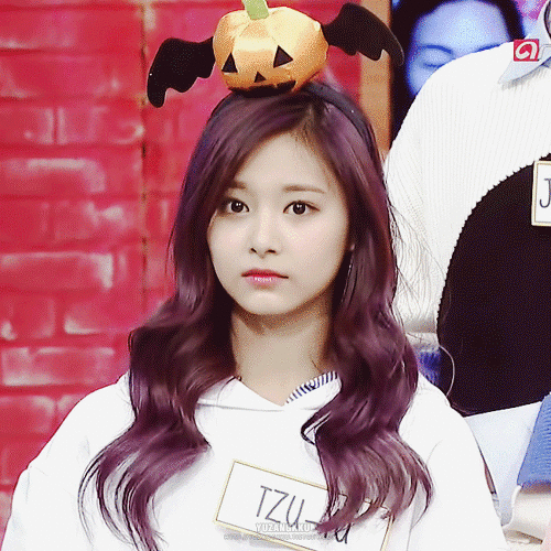 앙탈부리는 쯔위 .gif | 인스티즈