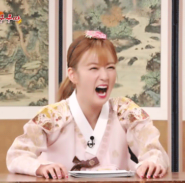 에이핑크 윤보미 생일 기념.gif | 인스티즈