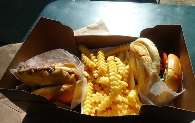 한국사람들에게 호불호가 명확히 갈리는 미국식 햄버거 2가지.jpg | 인스티즈