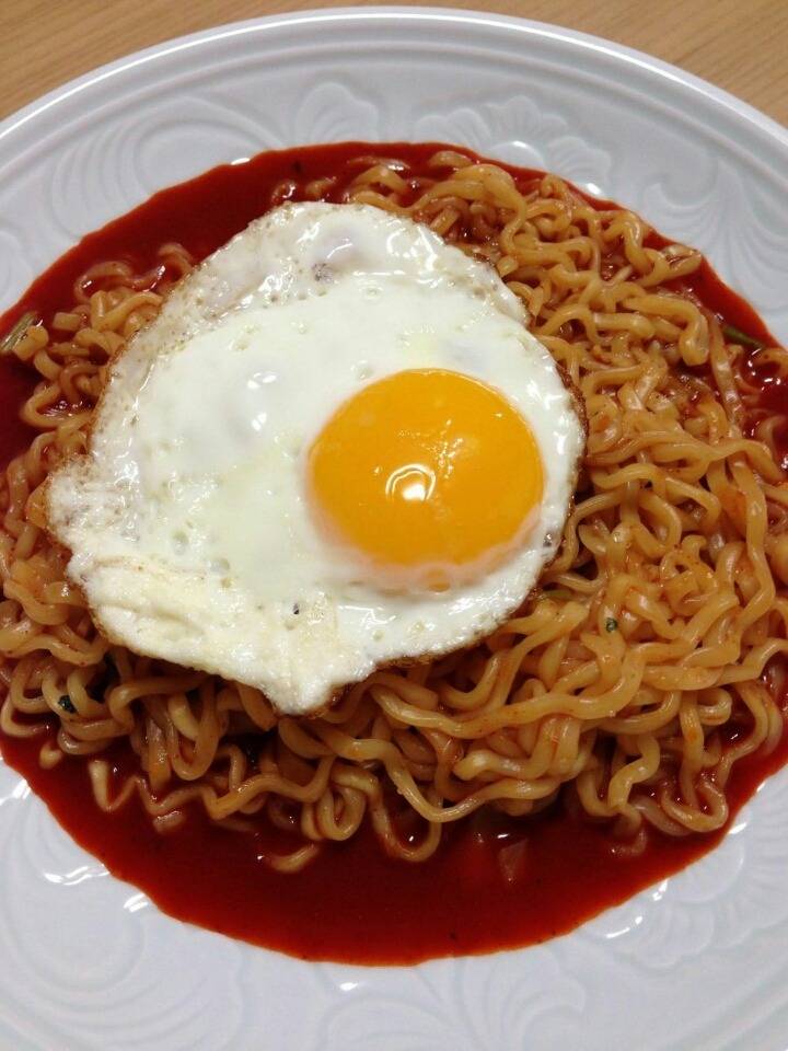 은근히 느끼해서 싫어하는 사람도 많은 음식.jpg | 인스티즈