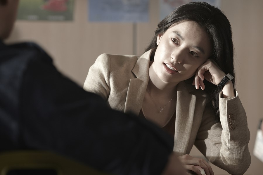 배우 한효주의 대표 영화는? 반창꼬 vs 뷰티인사이드 vs 감시자들 | 인스티즈