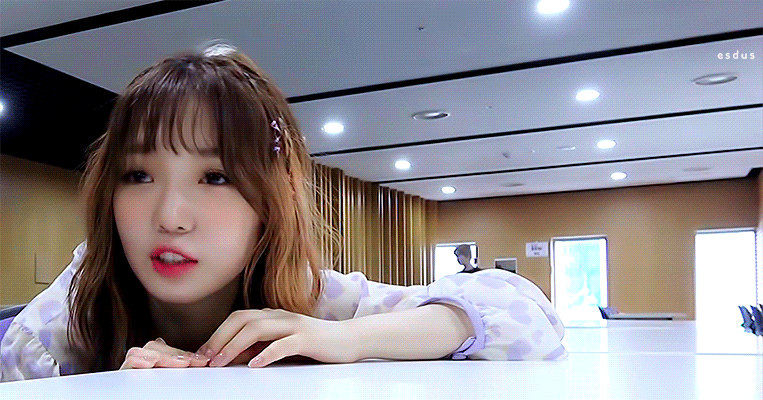 더위 많이 탄다는 노지선.gif | 인스티즈