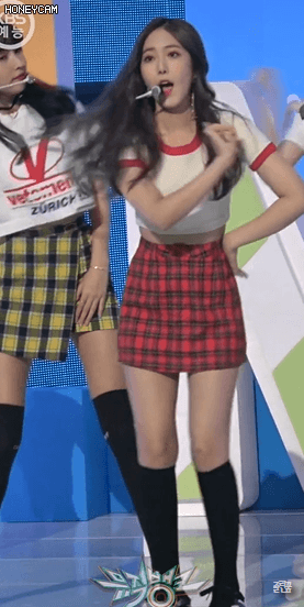 여자친구 - 여름여름해 뮤직뱅크 직캠.gif | 인스티즈