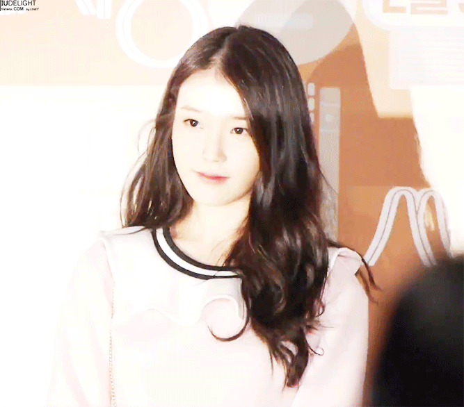 눈 안감는 아이유.gif | 인스티즈