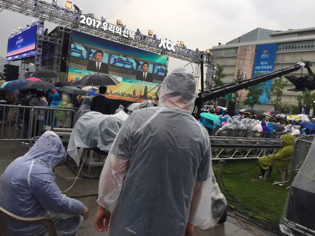 광화문인데 mbc 앞 아무도 없음 ㅋㅋㅋ | 인스티즈