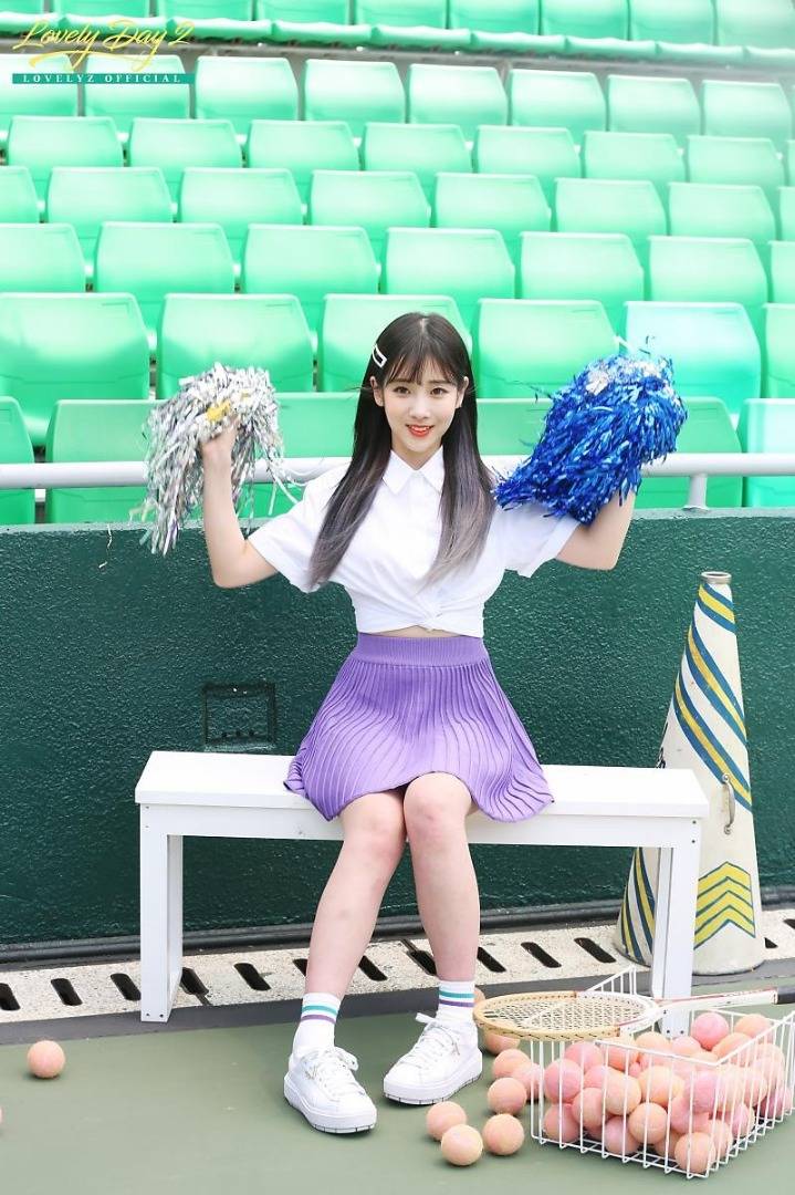 [러블리즈] 간만에 1주일 비우고 출근한게 적응이 안되서 지애누나 | 인스티즈