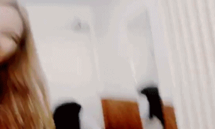 흔한 걸그룹 브이앱 공약.gif | 인스티즈