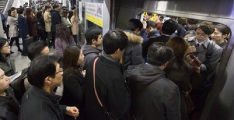 만원 지하철,버스 한해서만 생기는 스킬 고르기 | 인스티즈
