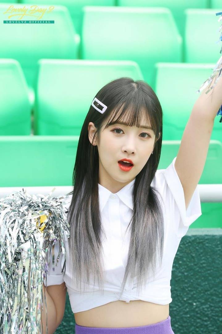 [러블리즈] 간만에 1주일 비우고 출근한게 적응이 안되서 지애누나 | 인스티즈