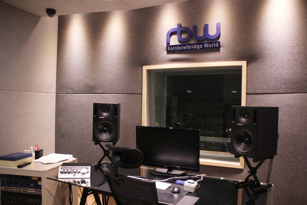 마마무 화사를 회사로 읽은 사람들이 많아서 올려보는 마마무 회사 | 인스티즈