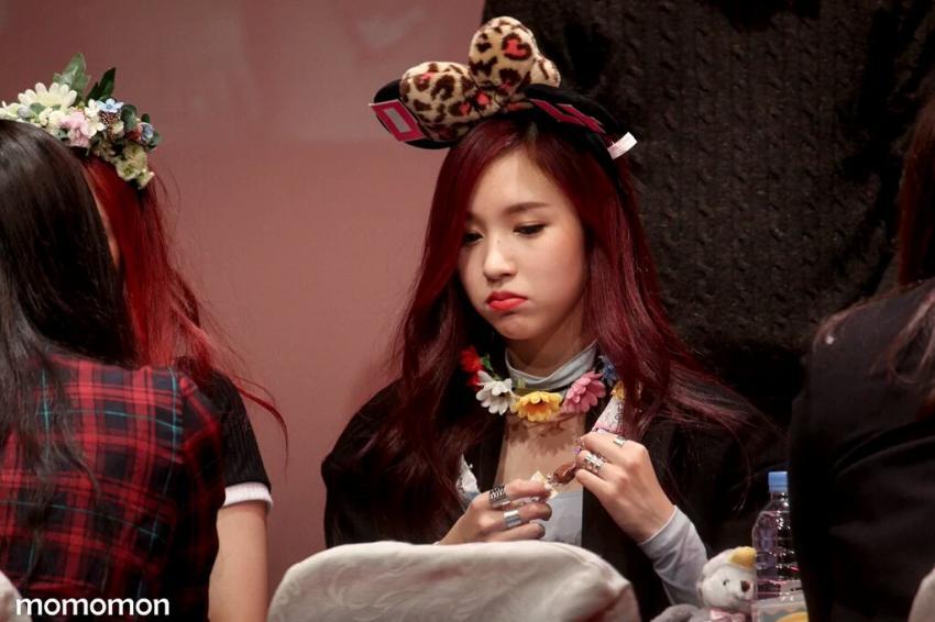 트와이스 미나 입 꾹꾹이........... | 인스티즈