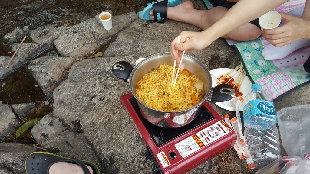 라면이 가장 맛있는 장소 | 인스티즈