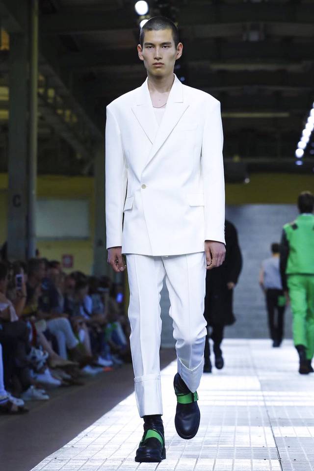 2018 S/S Dirk Bikkembergs 맨즈웨어 컬렉션 | 인스티즈