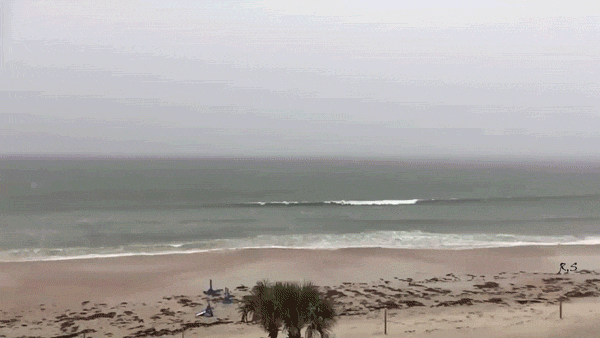 바다에 떨어지는 번개.gif | 인스티즈