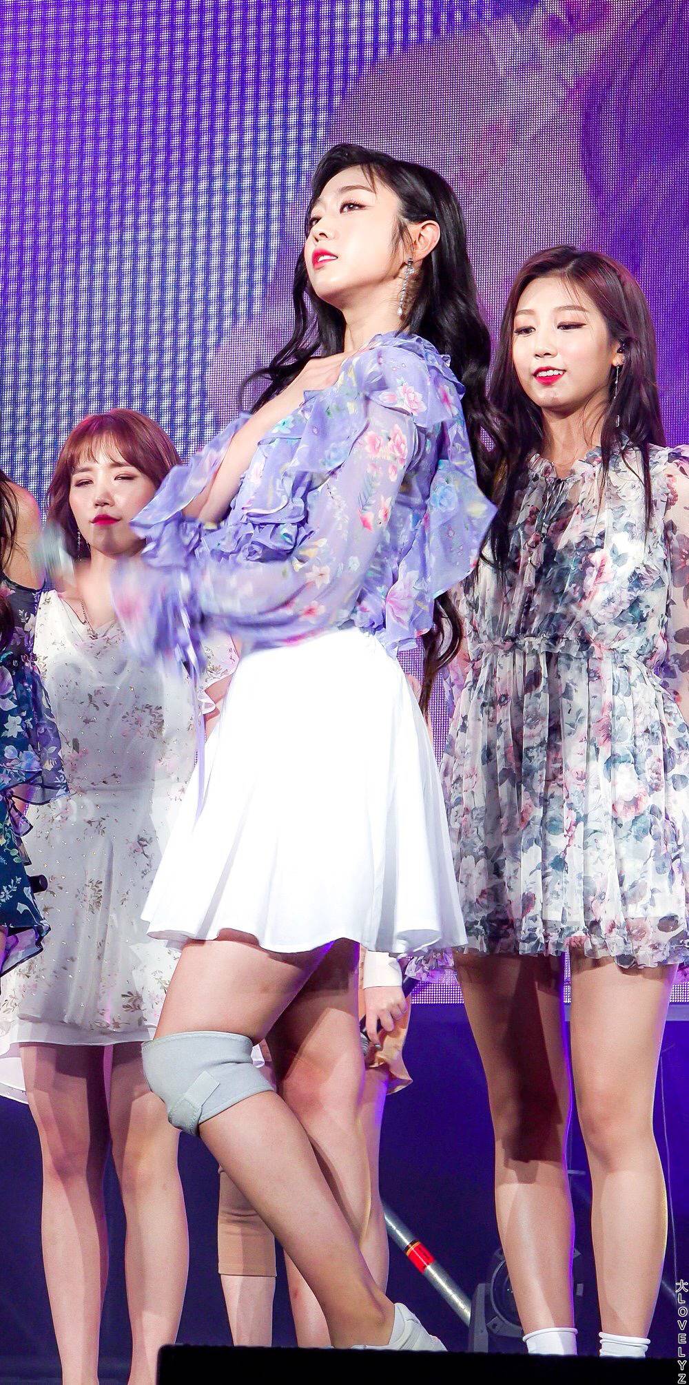 [러블리즈] 츄러스 생각이나서 지수 | 인스티즈