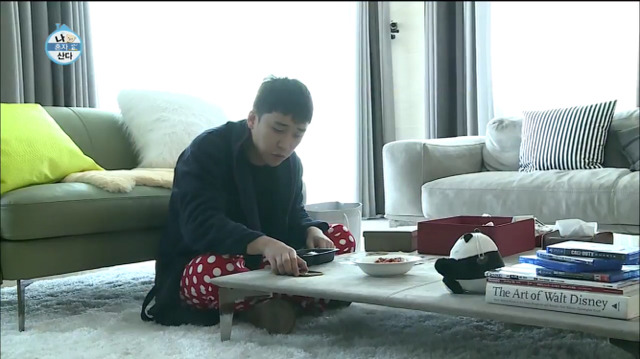 한국인의 독특한 소파 활용법.jpg | 인스티즈