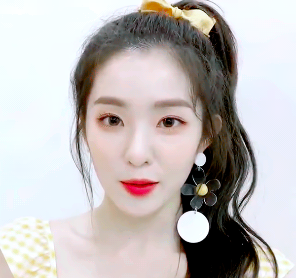 미모 폭발하는 붉은융단떼거리 배조장 선생.gif | 인스티즈