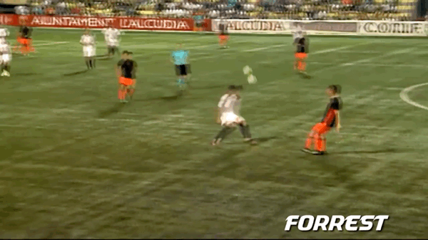 유럽 남미형들 가지고노는 이강인.gif | 인스티즈