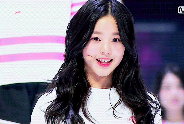 [프로듀스48] 아이돌 느낌 물씬 나는 연습생 6인.gif | 인스티즈