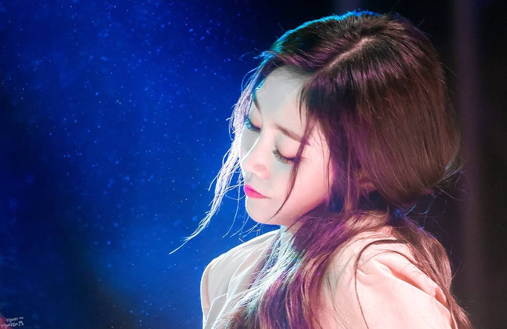 [러블리즈] 츄러스 생각이나서 지수 | 인스티즈