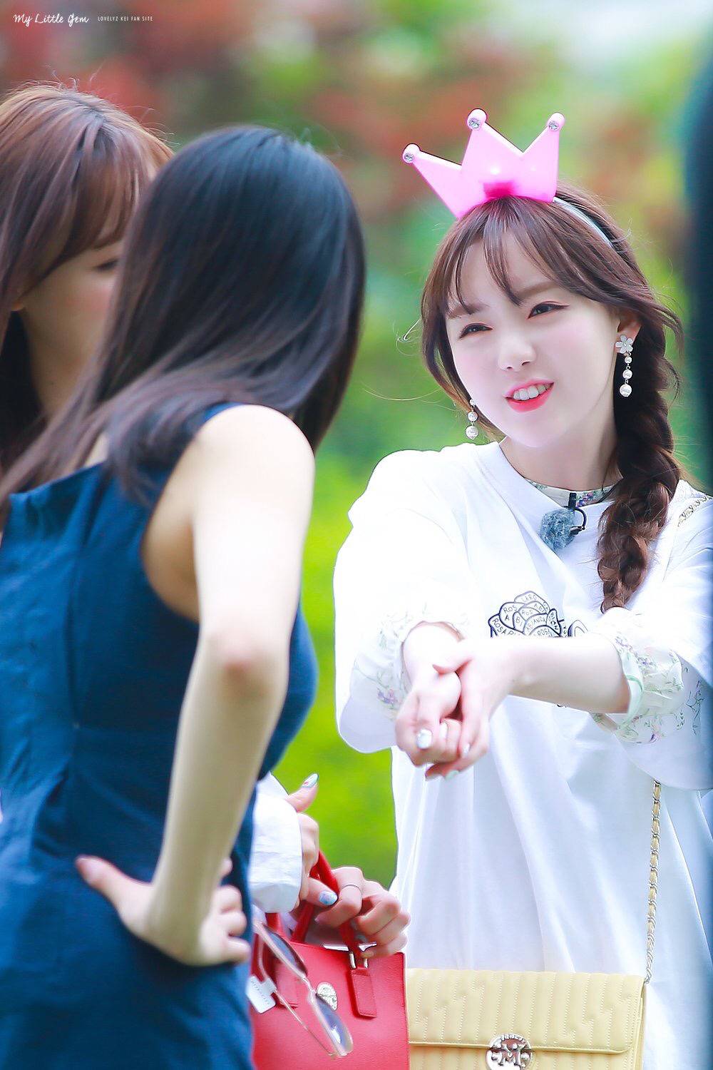  1,300번 째 글이라서 케이 | 인스티즈