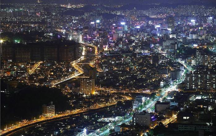 거주하는 사람들이 놀거리 볼거리없고 심심하다고 말하는 대도시들 | 인스티즈